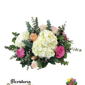 Centro de mesa con hortensias