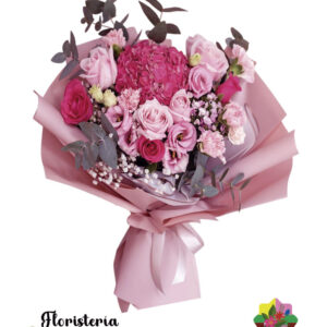 Ramo de rosas con hortensias